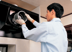 �L�b�`���N���[�j���O